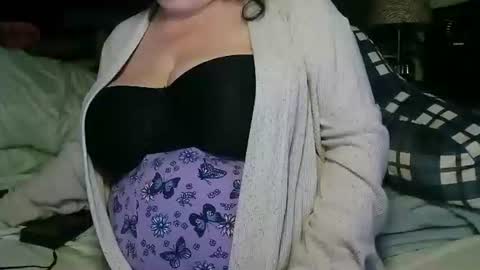 mysteriouswoman18 online show from 10/18/25, 03:31