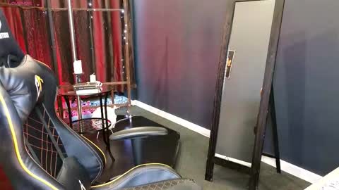 mystery_mary online show from 11/05/25, 10:48