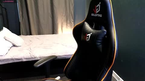 mystery_mary online show from 11/30/25, 11:14