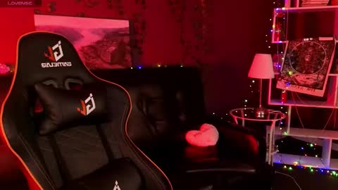 mystery_mary online show from 12/03/25, 11:52