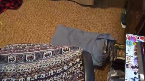 Snapshot of mysteryblue62 chatting on 09/23/25, 01:52 Mystery Blue and Mistress Prude online show from 09/23/25, 01:52