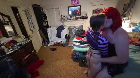 Snapshot of mysteryblue62 chatting on 11/09/25, 02:54 Mystery Blue and Mistress Prude online show from 11/09/25, 02:54