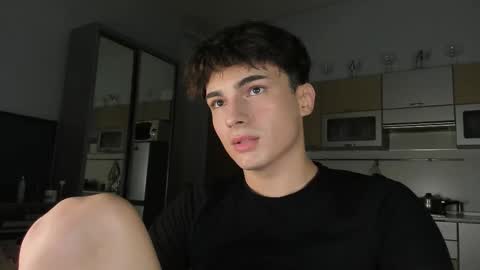 Snapshot of mystic_evan chatting on 09/22/25, 06:21 Evan Brown online show from 09/22/25, 06:21