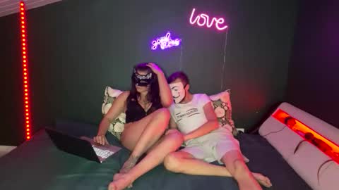 Mystic Glow online show from 11/09/25, 11:36