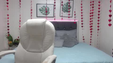 Mystic  online show from 03/02/25, 01:36