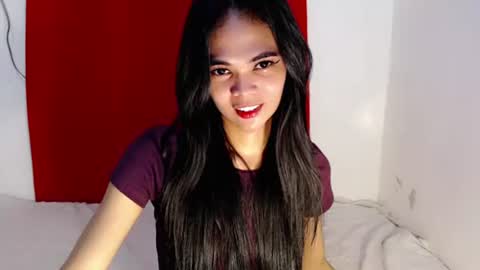 Snapshot of mysticofcum22 chatting on 10/22/25, 07:08 Krestine online show from 10/22/25, 07:08