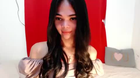 Snapshot of mysticofcum22 chatting on 10/24/25, 12:08 Krestine online show from 10/24/25, 12:08