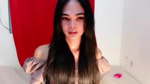 Snapshot of mysticofcum22 chatting on 10/26/25, 02:50 Krestine online show from 10/26/25, 02:50