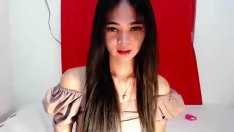 Snapshot of mysticofcum22 chatting on 10/28/25, 03:10 Krestine online show from 10/28/25, 03:10