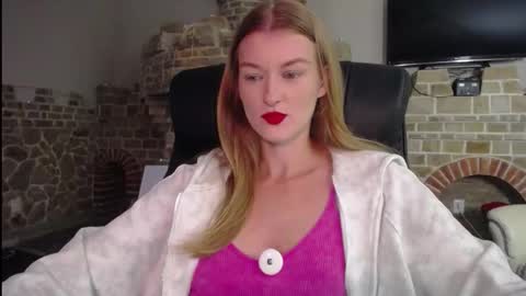 mysticvenus_ online show from 09/18/25, 03:58