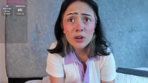 Snapshot of mythicall_girll chatting on 11/05/25, 07:58 mythicall_girll online show from 11/05/25, 07:58