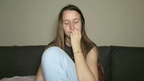 Eva online show from 02/19/25, 09:36