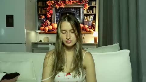 Eva online show from 10/01/25, 11:00