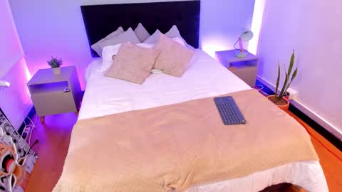 AMY online show from 11/29/25, 08:01