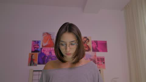 Snapshot of naalani chatting on 02/04/25, 07:07 Naalani online show from 02/04/25, 07:07