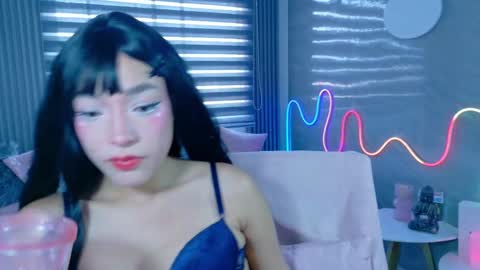Snapshot of naaomi_cute chatting on 10/16/25, 07:59 naaomi_cute online show from 10/16/25, 07:59
