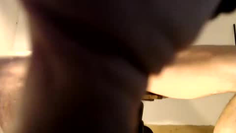 Snapshot of nachopulpa chatting on 01/17/25, 04:04 nachopulpa online show from 01/17/25, 04:04