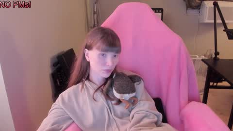 Snapshot of nacmar chatting on 10/03/25, 07:05 Natalie Marlo online show from 10/03/25, 07:05