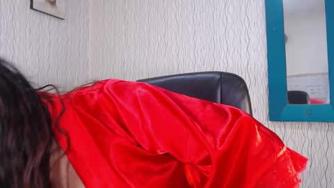 Nadia online show from 03/06/25, 09:47