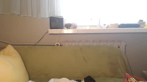 nadinnnea online show from 11/10/25, 11:53