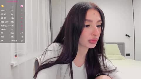 Nadya online show from 11/15/25, 01:29