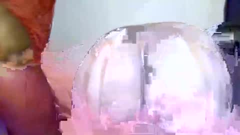 nafertiti online show from 11/07/25, 10:04