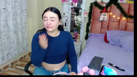 nahia cute     only   online show from 12/14/24, 01:38