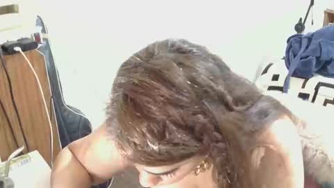 nahiarabiel online show from 10/09/25, 03:21