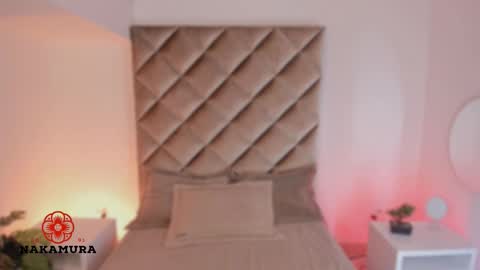 INSTAGRAM  m2221     online show from 10/29/25, 02:58