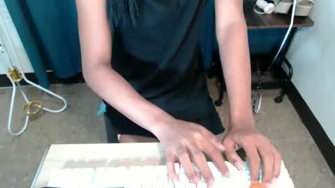 Snapshot of naked_fuck chatting on 11/29/25, 08:56 naked_fuck online show from 11/29/25, 08:56