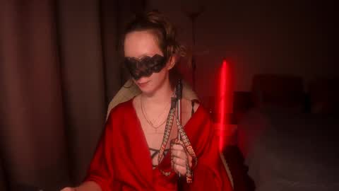 Snapshot of naked_psychologist chatting on 01/18/25, 12:26 Asy no face online show from 01/18/25, 12:26