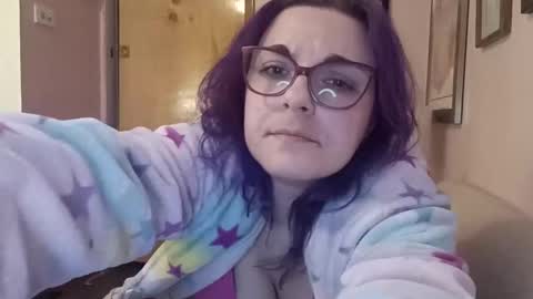 Lizzy online show from 01/15/25, 05:50