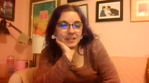 Lizzy online show from 01/19/25, 07:36