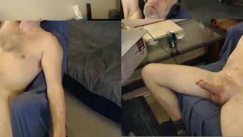 Snapshot of nakedmonkey chatting on 01/20/25, 08:19 nakedmonkey online show from 01/20/25, 08:19