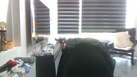 Snapshot of nakedxxxman chatting on 03/10/25, 08:48 nakedxxxman online show from 03/10/25, 08:48