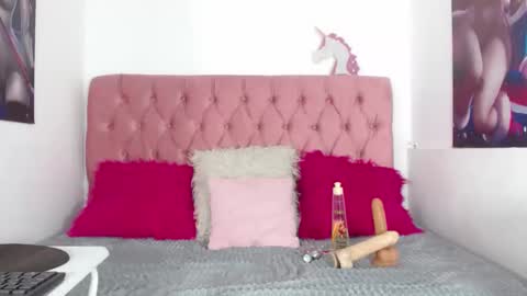 NALAROY online show from 11/07/25, 04:45