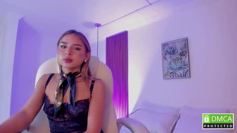 Snapshot of nallahh_ chatting on 10/10/25, 03:38 Nallah online show from 10/10/25, 03:38