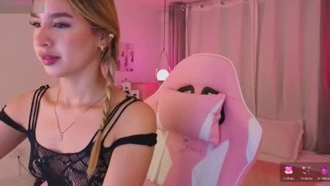 Snapshot of nallahh_ chatting on 11/15/25, 04:21 Nallah online show from 11/15/25, 04:21