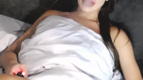 Lady online show from 11/04/25, 05:23