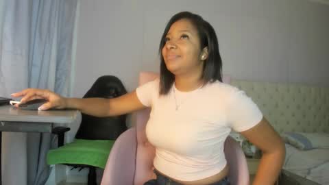 Snapshot of nami_sam chatting on 12/04/24, 12:14 nami_sam online show from 12/04/24, 12:14