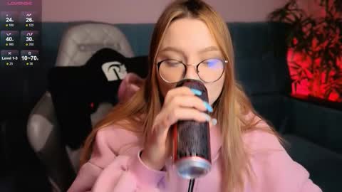 Maeve online show from 10/20/25, 08:48