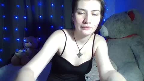 Snapshot of nancy_luna chatting on 10/16/25, 10:55 Nancy online show from 10/16/25, 10:55