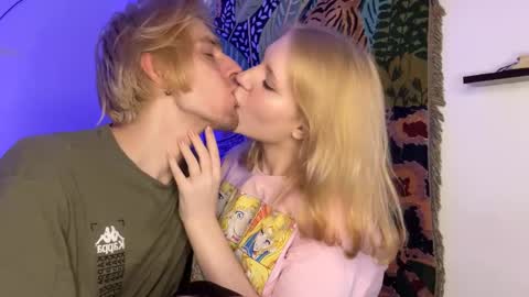 Nancy and Archi online show from 03/12/25, 08:31