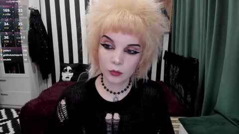 Nancy online show from 10/13/25, 11:38