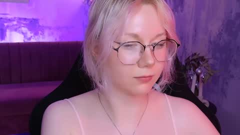 nancymartinez online show from 12/27/24, 07:24