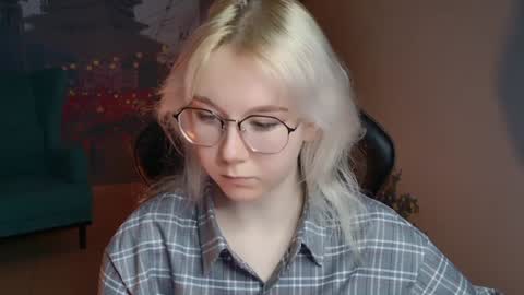 nancymartinez online show from 01/09/25, 01:02