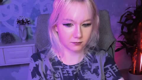 nancymartinez online show from 01/10/25, 08:18