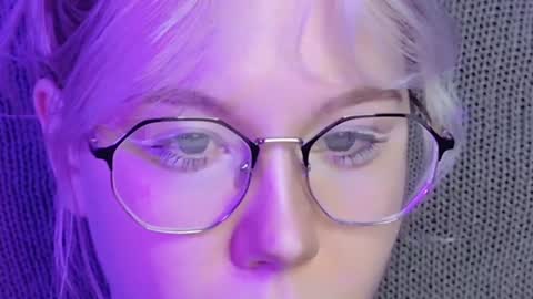 nancymartinez online show from 01/12/25, 08:04