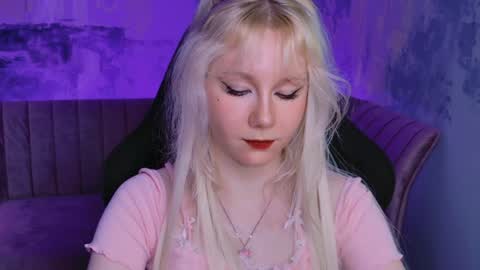 nancymartinez online show from 02/01/25, 04:11