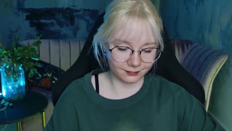 nancymartinez online show from 02/08/25, 11:12